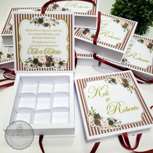 Caixa para 9 Doces Floral Marsala