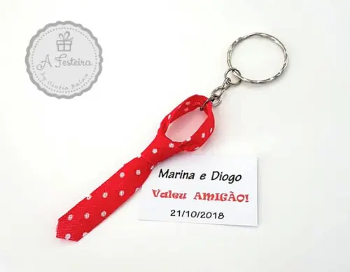 Mini Gravata Chaveiro com Tag