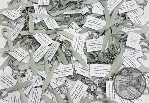 Mini Gravata Chaveiro com Tag com Tag Personalizado