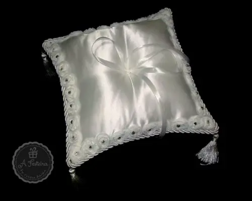 Almofada Porta Alianças Flor Strass