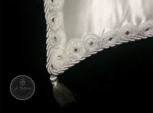Almofada Porta Alianças Flor Strass