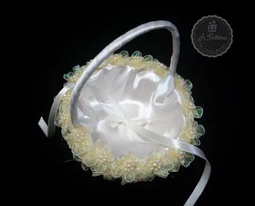 Cestinha Porta Alianças Flor de Pérola Marfim