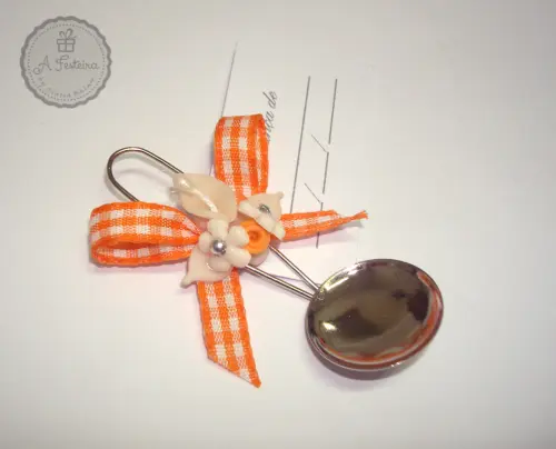 Concha Prateada com Imã (laranja)
