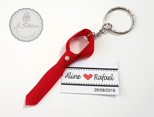 Mini Gravata Chaveiro com Pérola e Tag Personalizado