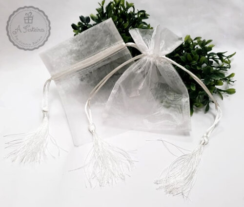 Kit com 17 Saquinhos de Organza