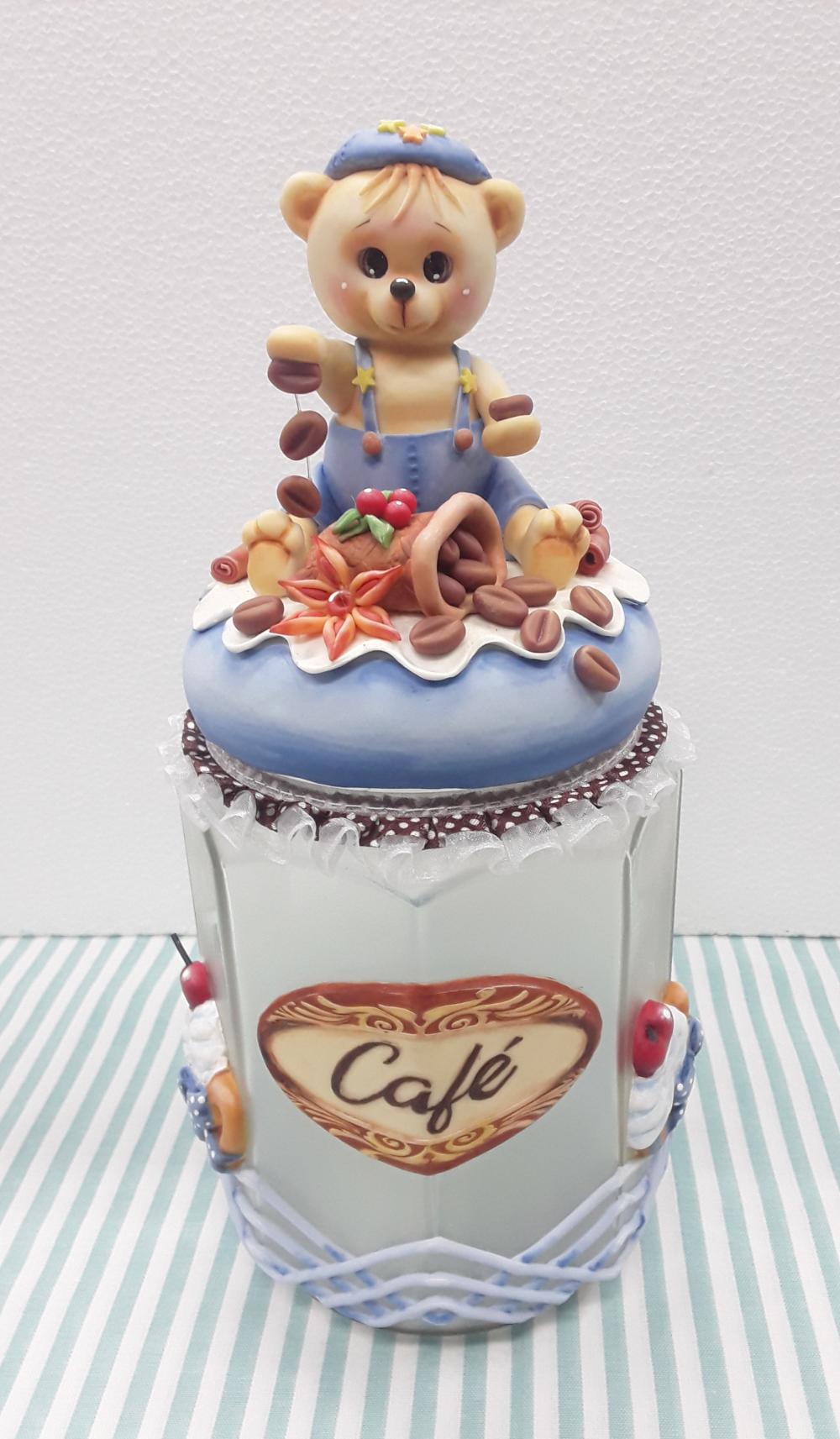 POTE DE CAFÉ COM URSINHO