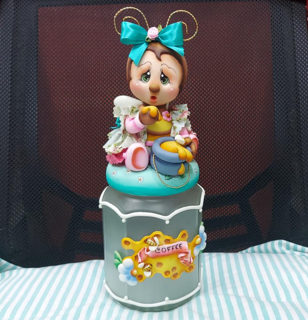 POTE DE CAFÉ COM ABELHA