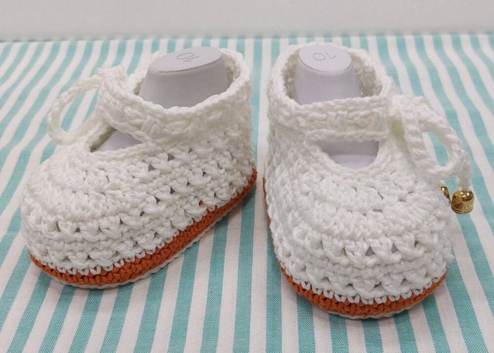SAPATINHO DE CROCHÊ PARA BEBÊ MENINA- MODELO ALINE 9,5CM, SAPAT