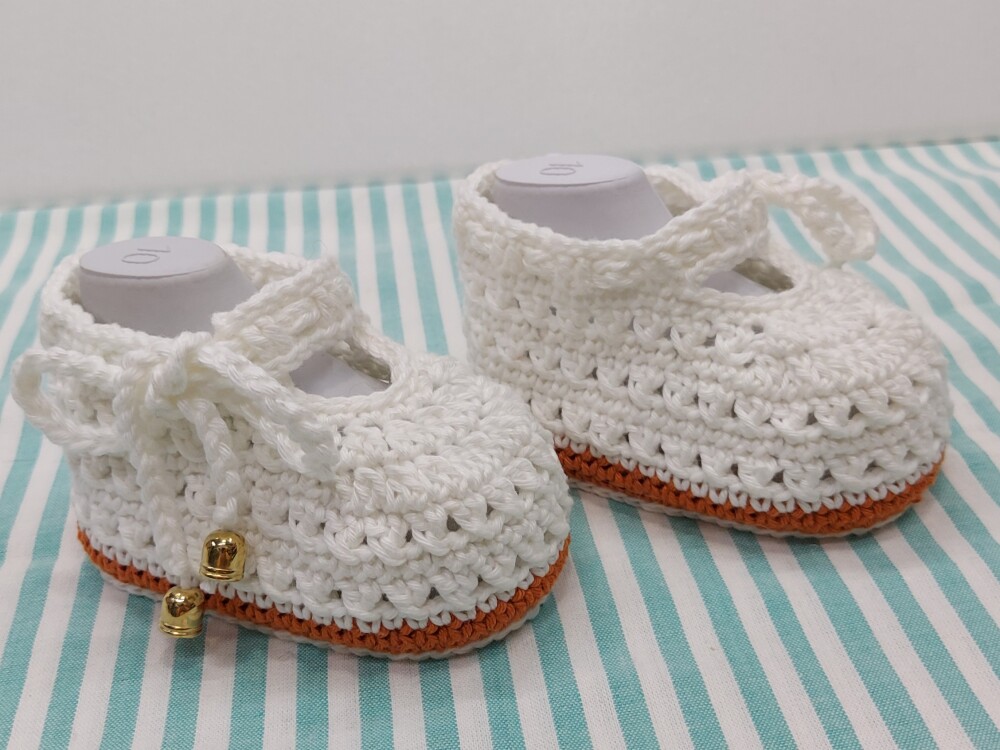 SAPATINHO DE CROCHÊ PARA BEBÊ MENINA- MODELO ALINE 9,5CM, SAPAT