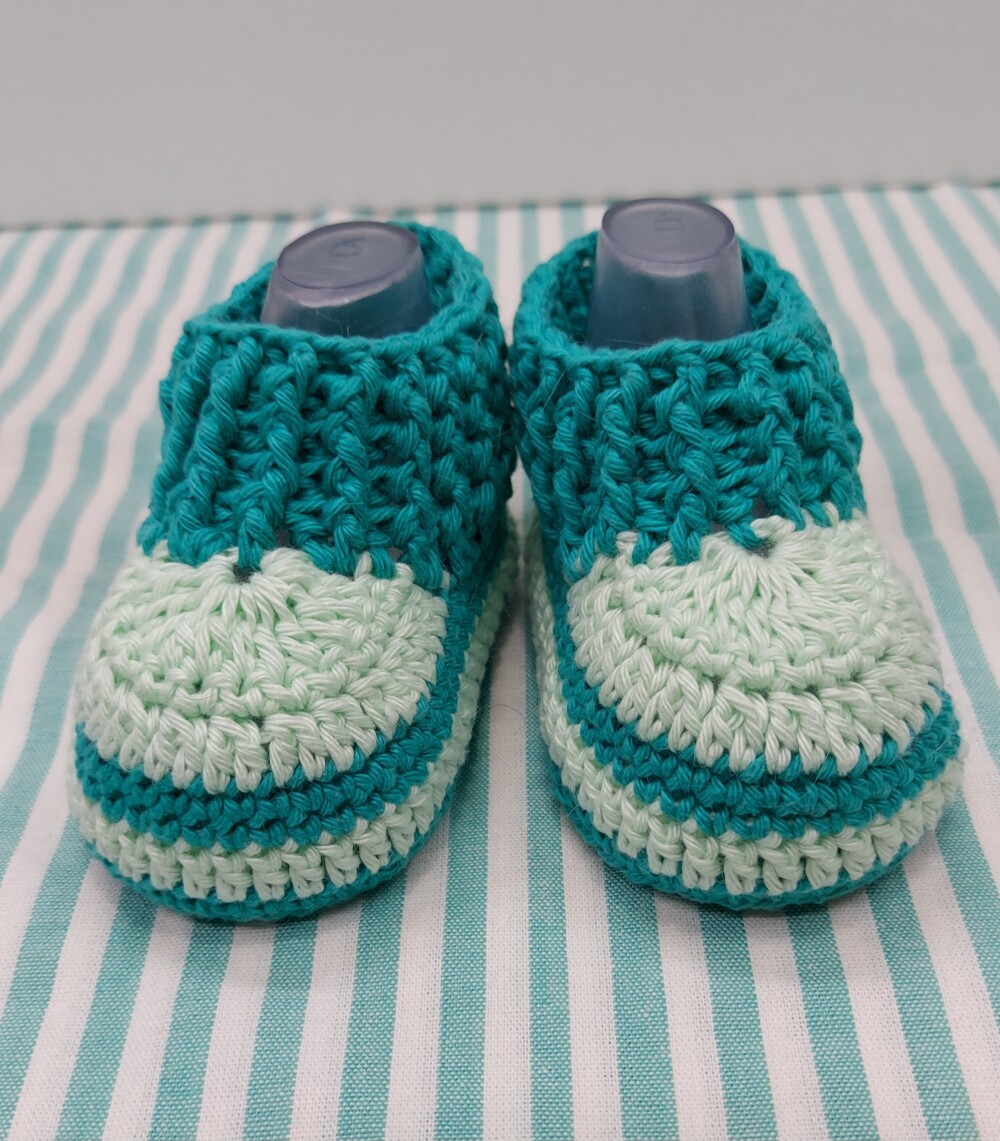SAPATINHO DE CROCHÊ PARA BEBÊ MENINO - MODELO ARTHUR 9CM, SAPAT