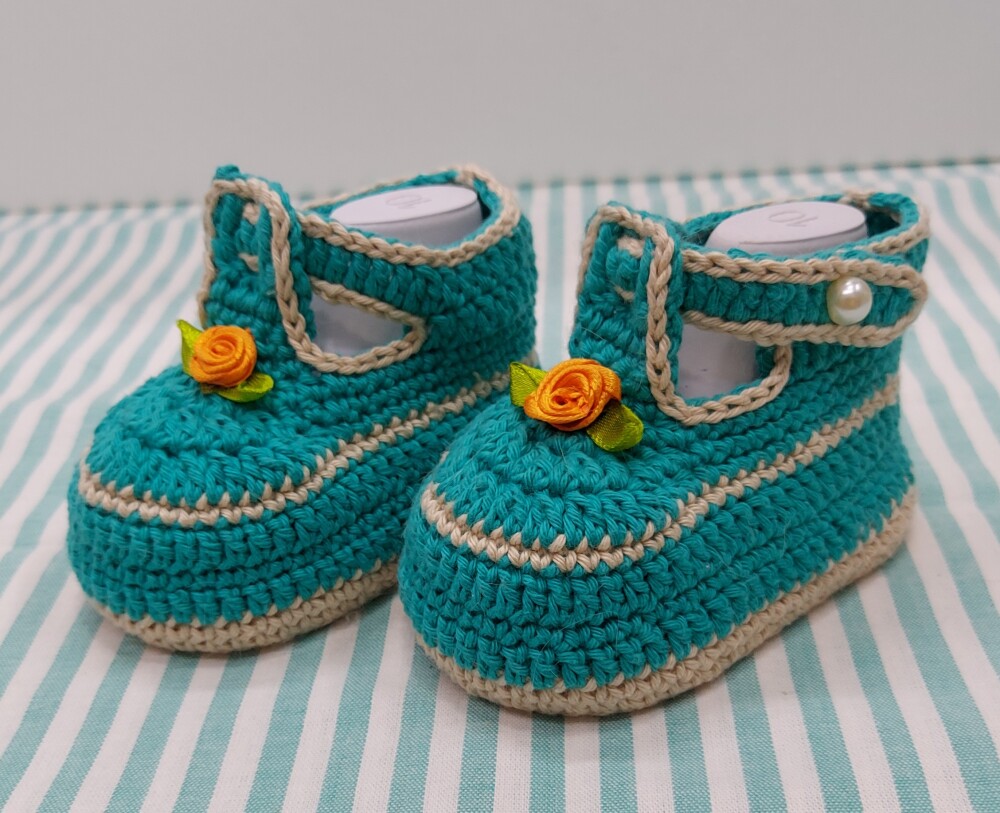 SAPATINNHO DE CROCHÊ PARA BEBÊ MENINA - MODELO DORY 9,5 CM, SAP