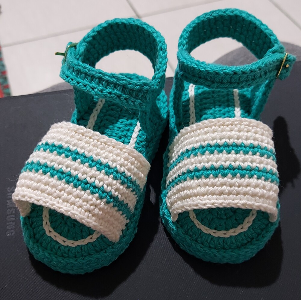 SANDÁLIA DE CROCHÊ PARA BEBÊ MENINO MODELO MARCOS 12 CM, SAND?