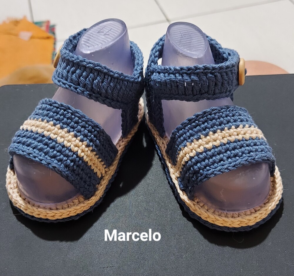 SANDÁLIA DE CROCHÊ PARA BEBÊ MENINO MODELO MARCELO 11 CM, SAND