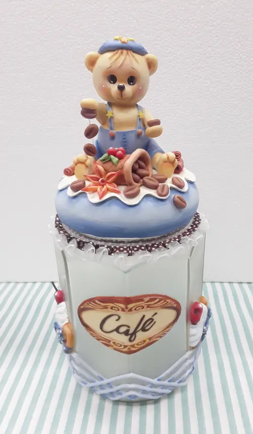 POTE DE CAFÉ COM URSINHO