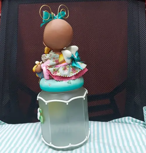 POTE DE CAFÉ COM ABELHA