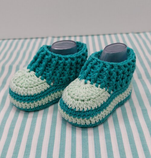 SAPATINHO DE CROCHÊ PARA BEBÊ MENINO - MODELO ARTHUR 9CM, SAPAT