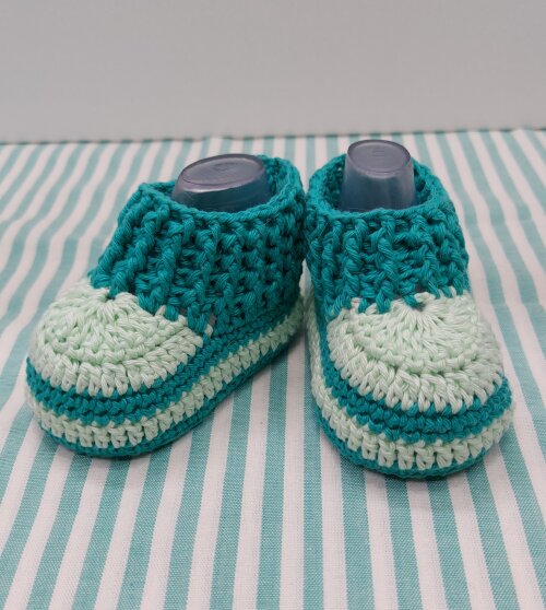 SAPATINHO DE CROCHÊ PARA BEBÊ MENINO - MODELO ARTHUR 9CM, SAPAT
