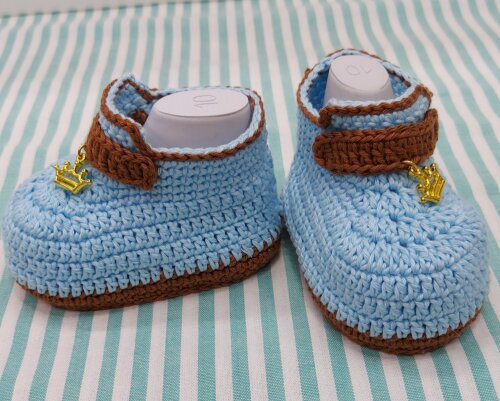 SAPATINHO DE CROCHÊ PARA BEBÊ MENINO MODELO MATHEUS 9,5 CM, SAP