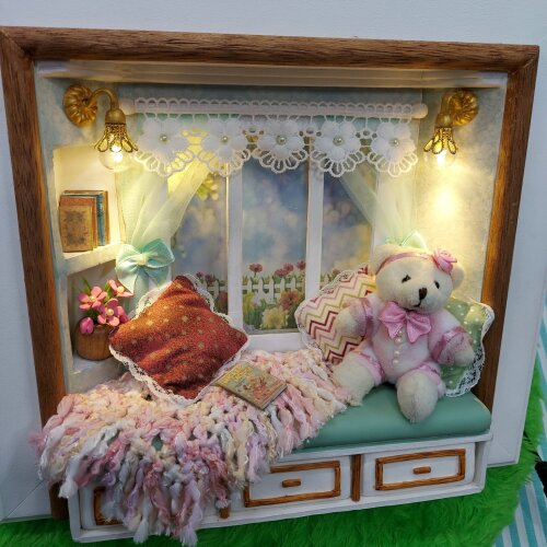 QUADRO INFANTIL COM URSINHA, QUADRO DECORATIVO, QUADRO PARA QUARTO DE MENINA, QUADRO COM LUZ, QUADRO COM JANELA, DECORAÇÃO INFANTIL, DECORAÇÃO PARA QUARTO DE BEBÊ