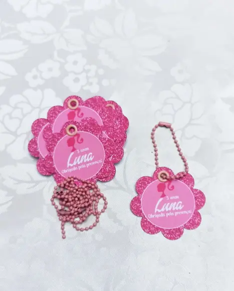 Tag de Agradecimento Barbie com Corrente Bolinha - 30 Unids