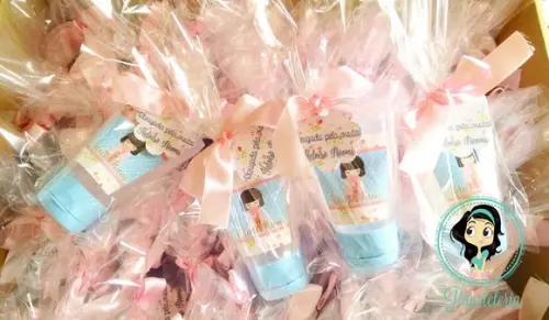 Álcool Gel Lembrancinha Kokeshi - 50 Unidades