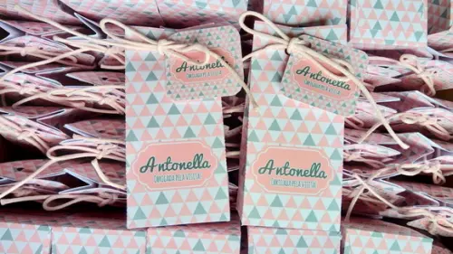 Lembrancinha de Maternidade Álcool Gel - 30 Unidades