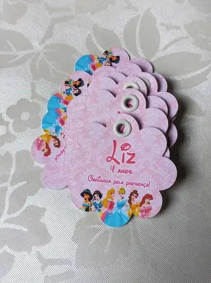 Tag com Ilhós Princesas - 50 Unidades