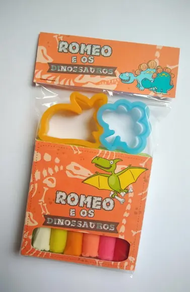 Kit Massinha de Modelar Dinossauro 30 Unidades