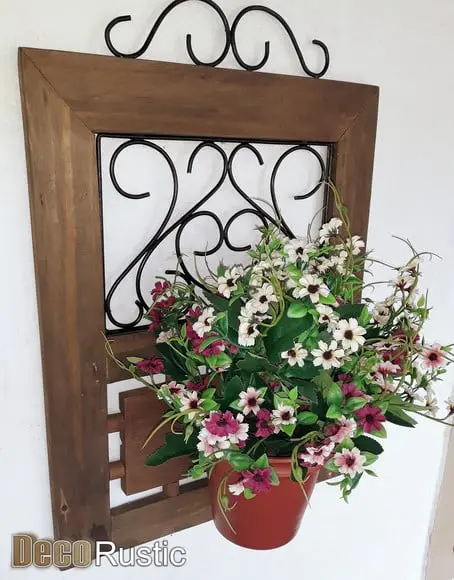 Suporte de Parede para Flores