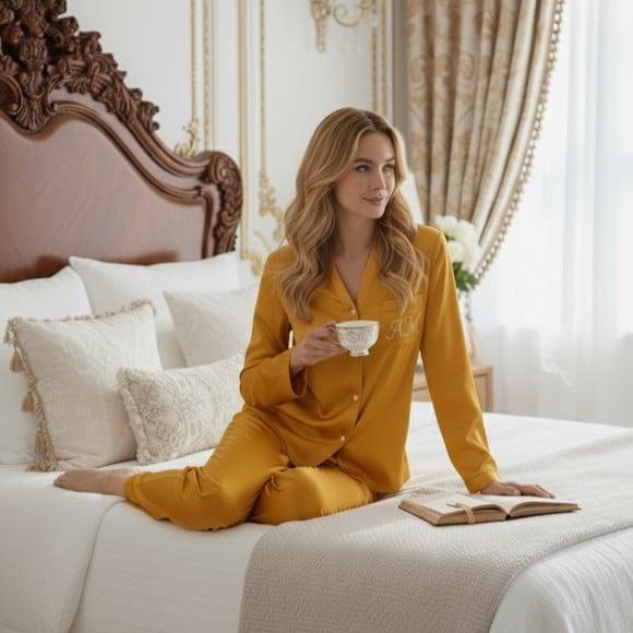 Pijama Longo em Cetim Personalizado até 46 (min 6)
