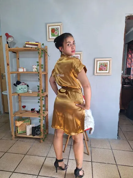 Robe de Cetim com Elastano Bordado Personalizado (min 25)