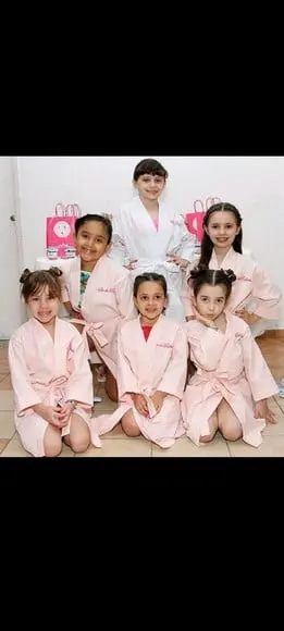 Roupão de Piquet Infantil até 12 Anos. Bordado Min 10