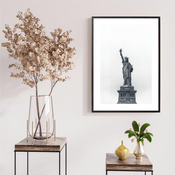 Quadro Decorativo Estátua Da Liberdade Com Moldura e Vidro