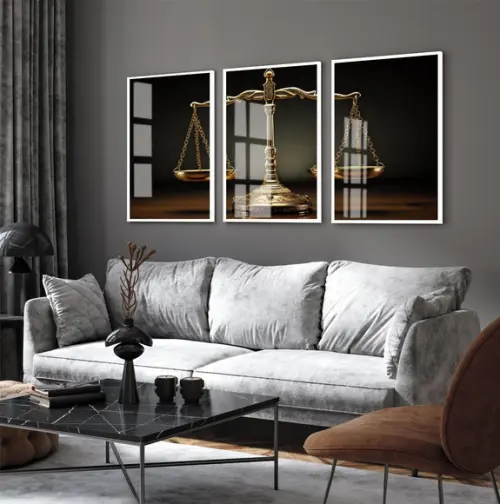 Quadros Decorativos Balança da Justiça Dourada Moldura Vidro