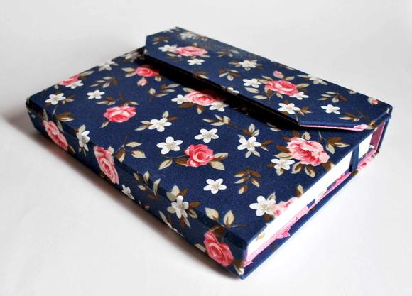 Agenda Feminina 2026 Floral Marinho