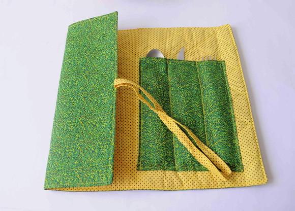Lugar Americano com Porta Talheres - Amarelo com Verde