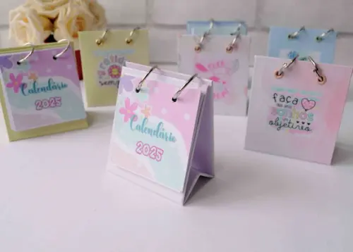 Mini Calendário de Mesa 2026