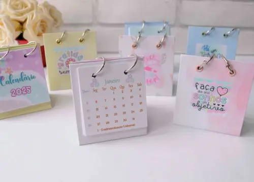 Mini Calendário de Mesa 2026