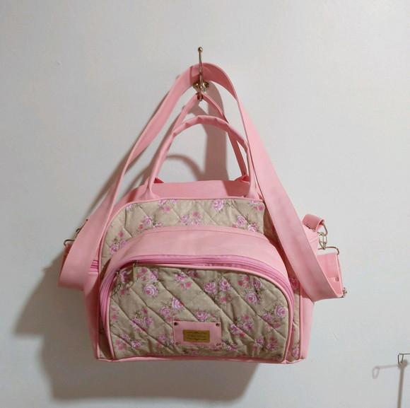 Bolsa maternidade.