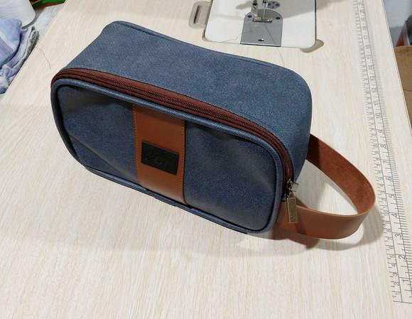 Necessaire Masculina e Feminina.