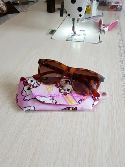 Capa para oculos.