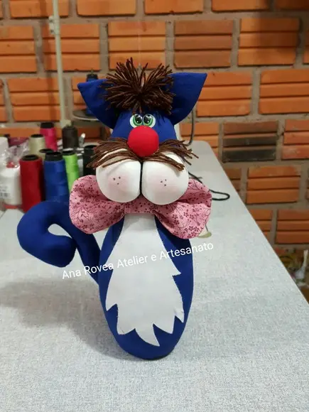Gato peso de porta.