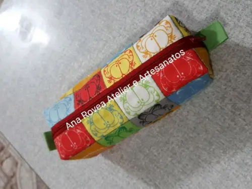 Estojo escolar
