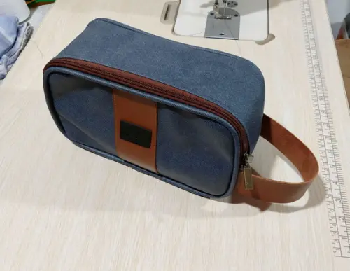 Necessaire Masculina e Feminina.