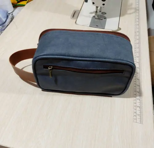 Necessaire Masculina e Feminina.