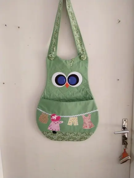 Prendedor de roupa.