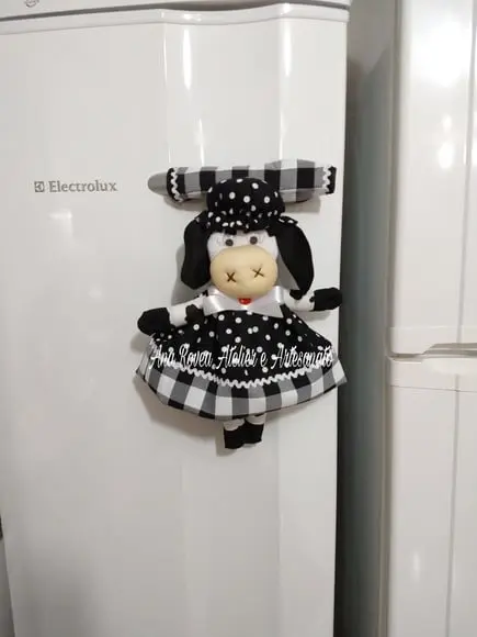 Puxador de geladeira.