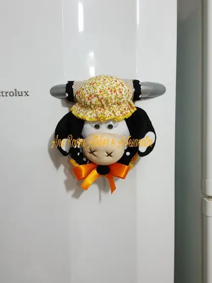 Puxador de geladeira.