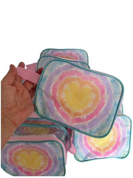 Necesserie Tie Dye Lembrancinha de Aniversário
