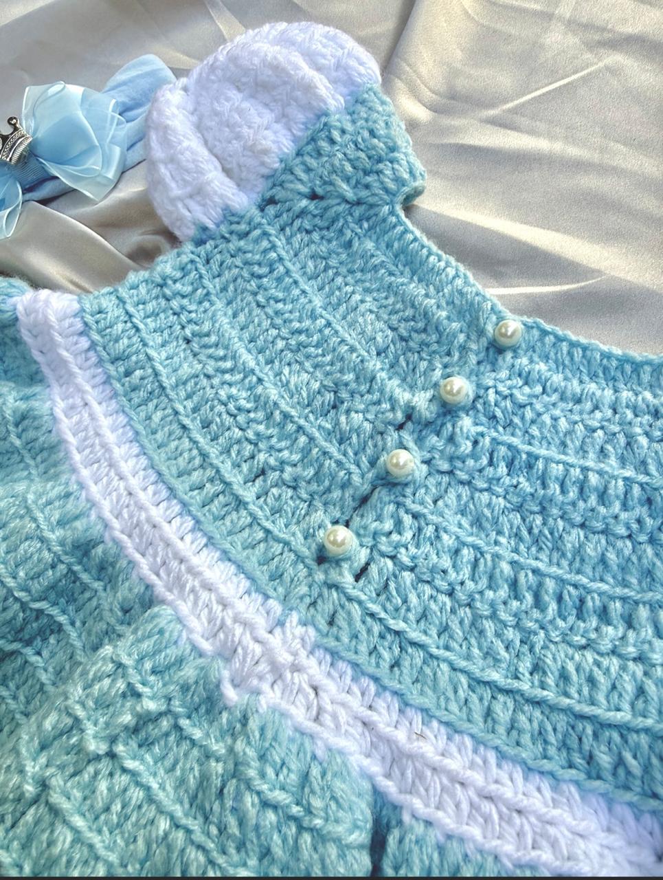 Vestido Cinderela em Crochê